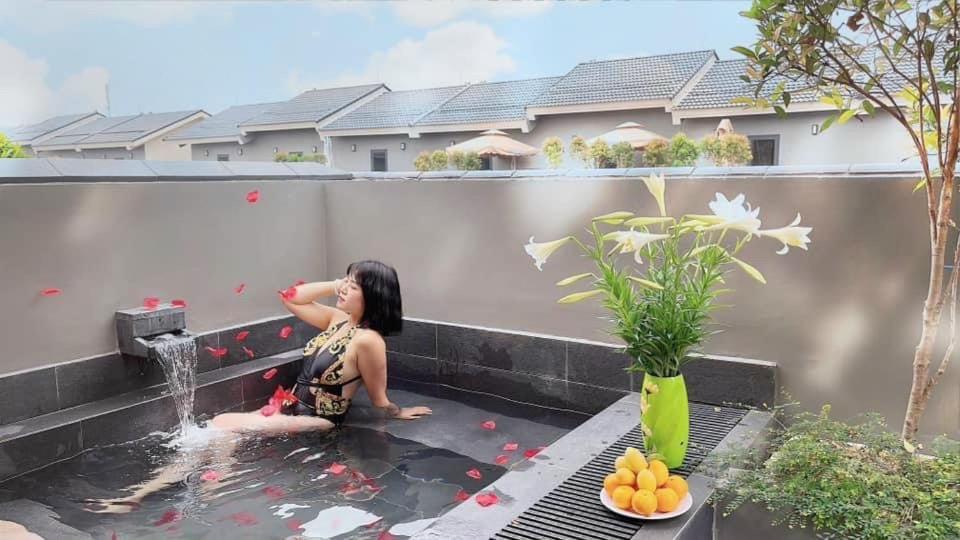 Nguyen Can Shoptel Wyndham Thanh Thuy Phu Tho Kültér fotó